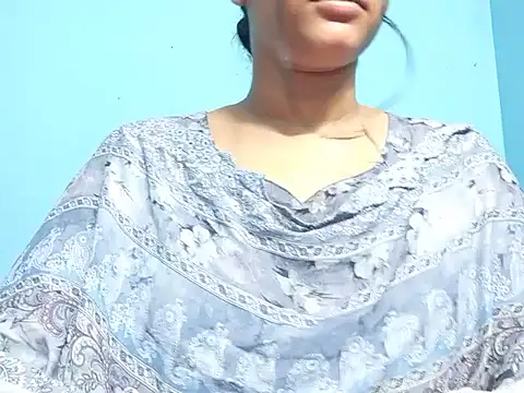 Emma 4433 online show from April 19, 5:12 pm