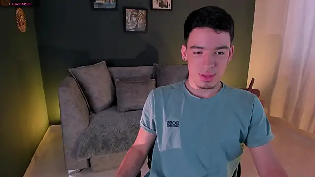 david osorio online show from April 21, 8:12 pm