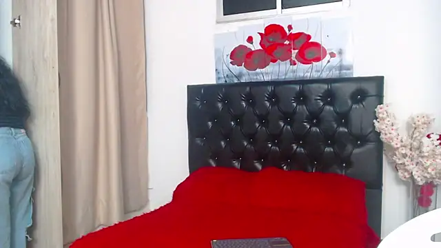 Snapshot of Tamar4_f00x chatting on May 26, 1:56 am Tamar4 f00x online show from May 26, 1:56 am