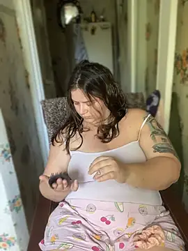 Nenssy555 online show from July 16, 2:56 pm