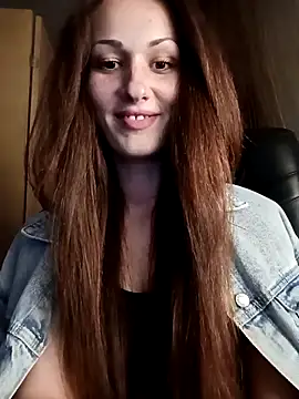 Snapshot of LunaCrystall chatting on March 31, 4:40 pm LunaCrystall online show from March 31, 4:40 pm