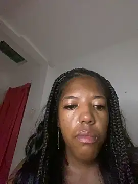 Snapshot of Brenda_hot27 chatting on June 1, 9:00 am Brenda hot27 online show from June 1, 9:00 am