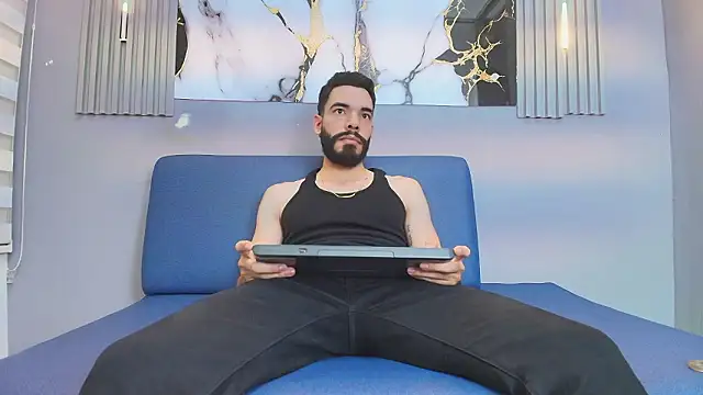 JEAN LEWIS2 online show from March 11, 1:17 pm