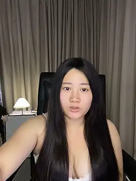 Snapshot of sisibaby20266 chatting on May 17, 1:51 pm sisibaby20266 online show from May 17, 1:51 pm