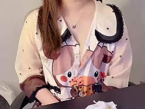 hunhun122 online show from June 24, 9:03 pm