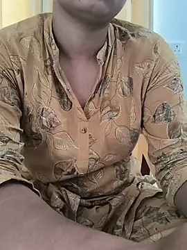 Snapshot of Jesmin_khan01 chatting on July 17, 5:03 am Jesmin khan01 online show from July 17, 5:03 am