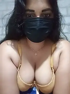 Snapshot of SLNISHU chatting on July 25, 9:23 pm SLNISHU online show from July 25, 9:23 pm