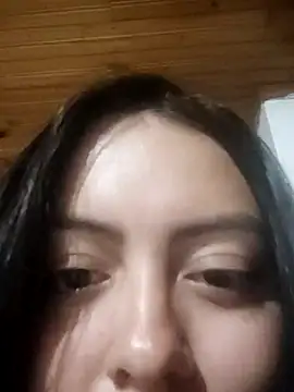 Snapshot of blue_sky18 chatting on May 23, 5:12 am blue sky18 online show from May 23, 5:12 am