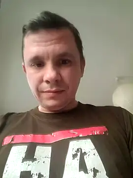 SunrakuBerlin online show from March 11, 2:34 pm