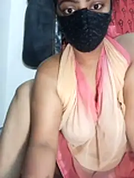 Snapshot of sexy_pink46 chatting on June 14, 10:01 pm sexy pink46 online show from June 14, 10:01 pm