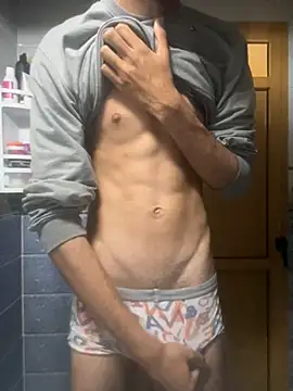 Achrafsad9i online show from May 1, 1:16 pm