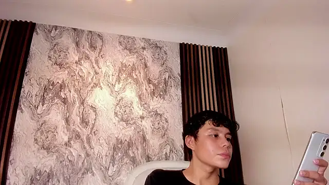 Snapshot of chico_medusa chatting on May 13, 8:06 pm chico medusa online show from May 13, 8:06 pm