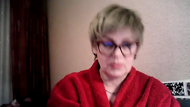 Snapshot of TatkaYang chatting on March 13, 8:04 pm TatkaYang online show from March 13, 8:04 pm