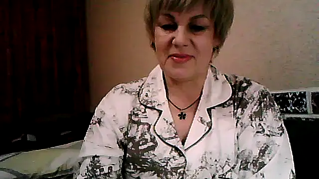 Snapshot of TatkaYang chatting on April 3, 7:34 pm TatkaYang online show from April 3, 7:34 pm