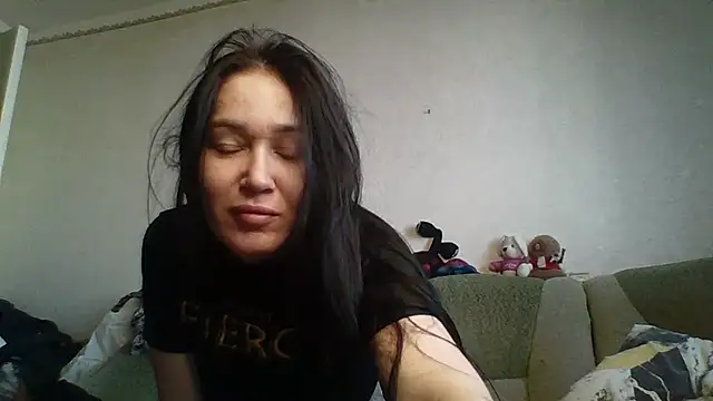 LindaDoll99 online show from March 23, 6:50 am