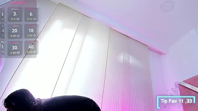 Snapshot of Zoe_Evaanss_ chatting on July 24, 7:45 pm Zoe Evaanss online show from July 24, 7:45 pm