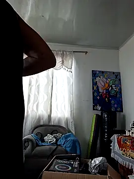 Snapshot of SteveHot444 chatting on April 5, 5:32 pm SteveHot444 online show from April 5, 5:32 pm