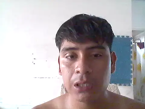 Snapshot of SteveHot444 chatting on April 24, 5:37 pm SteveHot444 online show from April 24, 5:37 pm