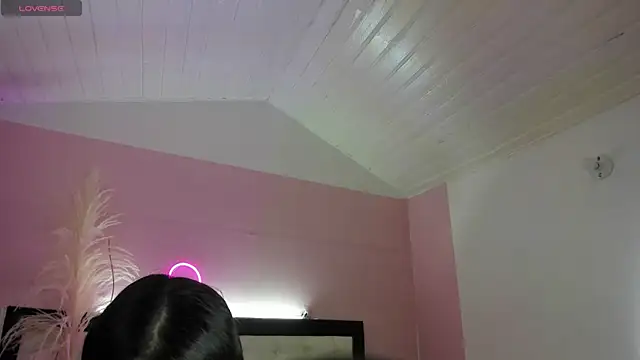 Snapshot of Julieth_Caandy chatting on June 26, 11:36 am Julieth Caandy online show from June 26, 11:36 am