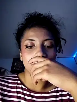 KattyBerryX online show from August 9, 3:23 am