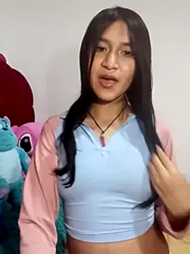 Snapshot of KarolaMendez chatting on April 22, 8:21 pm KarolaMendez online show from April 22, 8:21 pm