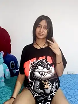 Snapshot of KarolaMendez chatting on April 25, 9:34 pm KarolaMendez online show from April 25, 9:34 pm