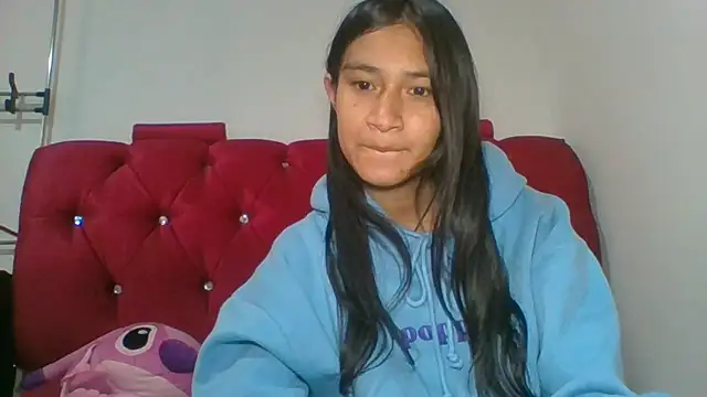 Snapshot of KarolaMendez chatting on April 30, 8:48 pm KarolaMendez online show from April 30, 8:48 pm