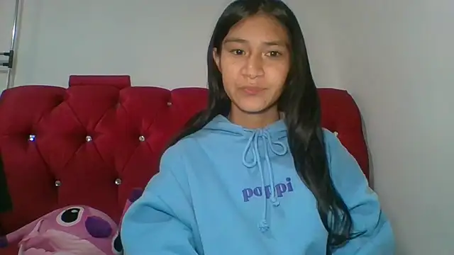 Snapshot of KarolaMendez chatting on April 30, 8:57 pm KarolaMendez online show from April 30, 8:57 pm
