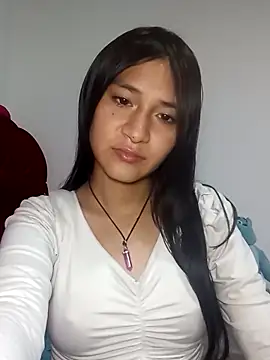 Snapshot of KarolaMendez chatting on May 24, 9:31 pm KarolaMendez online show from May 24, 9:31 pm