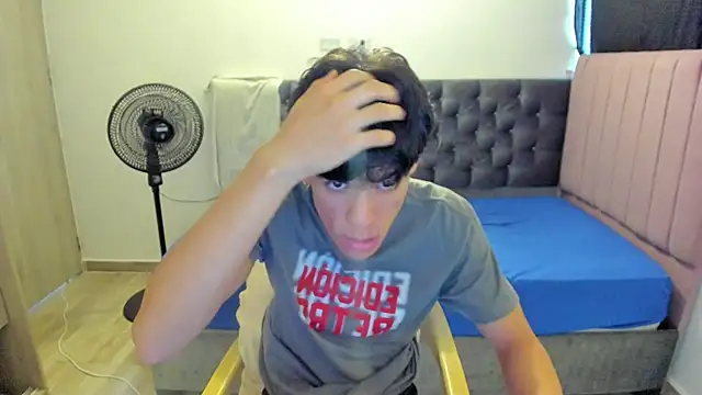 Josy 11 online show from March 28, 10:42 pm