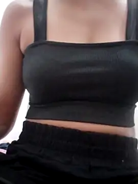 Snapshot of Tasty_Cherry chatting on April 23, 5:48 pm Tasty Cherry online show from April 23, 5:48 pm
