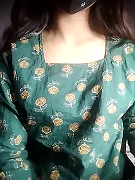 Snapshot of Tasty_Cherry chatting on May 11, 6:05 pm Tasty Cherry online show from May 11, 6:05 pm