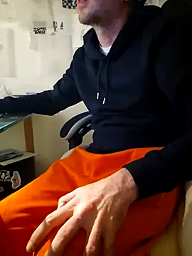 dufatcock online show from April 25, 3:53 am