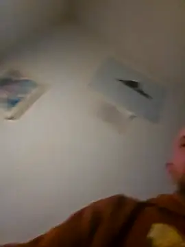 Snapshot of dufatcock chatting on May 10, 12:43 pm dufatcock online show from May 10, 12:43 pm