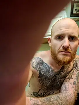 redandjuicy online show from March 21, 11:26 am