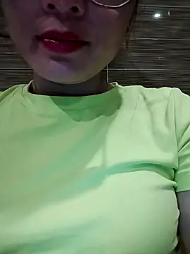 Snapshot of candy_flo chatting on May 3, 6:41 am candy flo online show from May 3, 6:41 am
