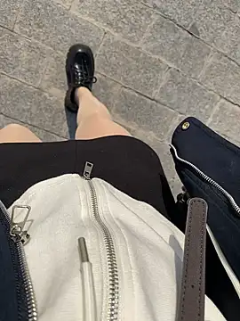 AIone se online show from April 10, 8:41 am