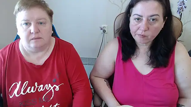 Lindy-Jeanie online show from May 3, 7:58 am