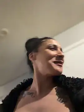 FerrariFrench online show from April 11, 4:50 am