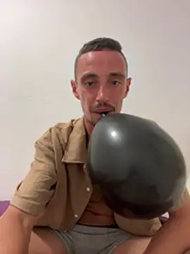 MeJross online show from July 10, 2:38 am