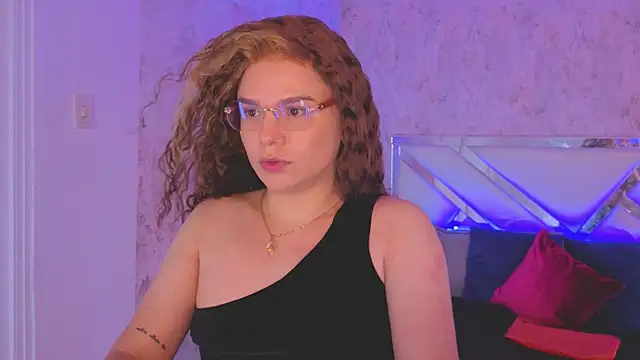 april summer  online show from May 27, 9:45 pm