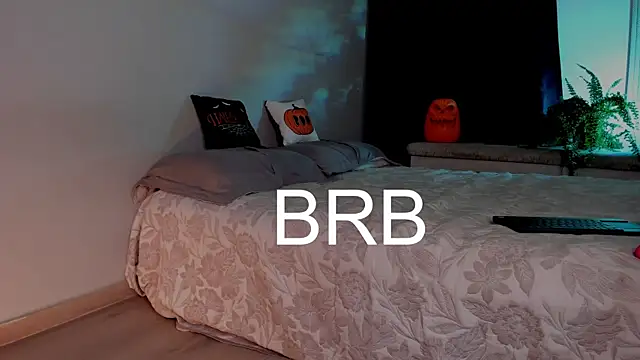 kristy bennet online show from October 4, 3:37 am