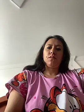 ItsAmara online show from June 27, 8:14 pm
