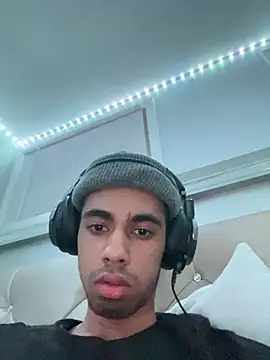 iLoveGirlsOnlyStr8Asf online show from March 27, 9:10 am