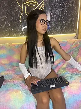 Gretel Streit online show from July 1, 3:30 am