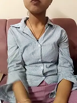 ritika gupta02 online show from April 21, 7:06 pm