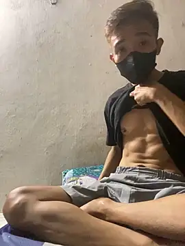 Snapshot of NIGHT_20 chatting on March 23, 10:41 am NIGHT 20 online show from March 23, 10:41 am