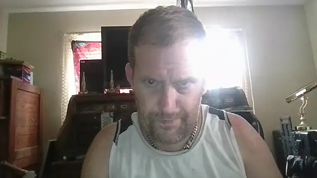 strokingjoe14585 online show from June 8, 9:59 pm
