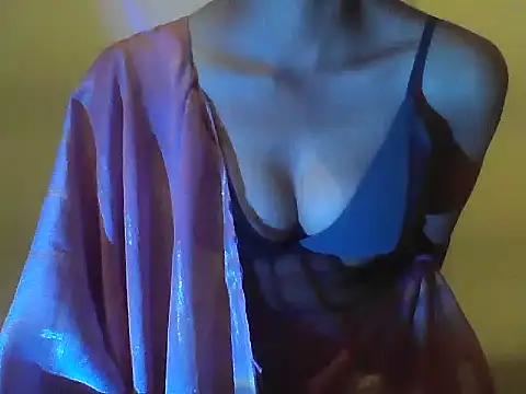 Snapshot of desi_gori chatting on May 18, 9:53 pm desi gori online show from May 18, 9:53 pm