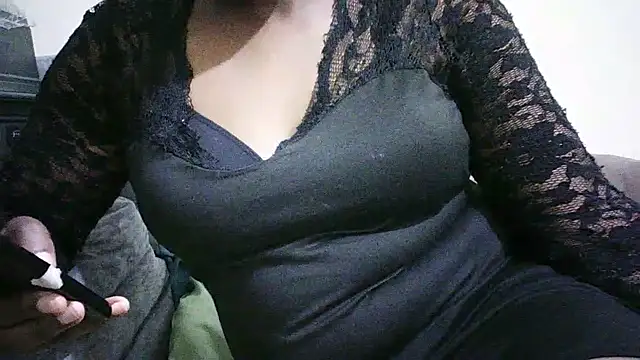PrimBee online show from May 1, 10:42 am